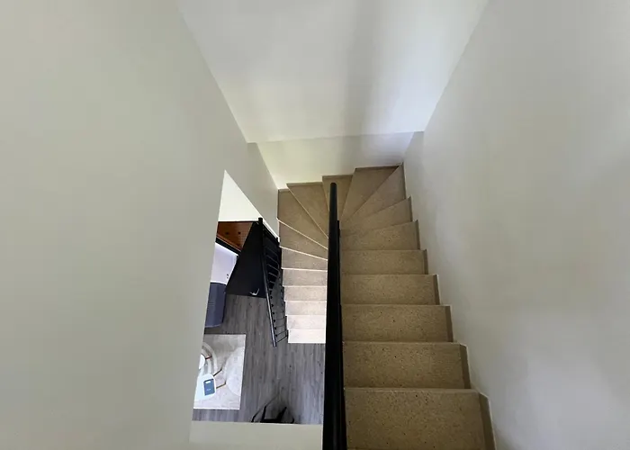 Le Bourgeois Grand T2 Apartment